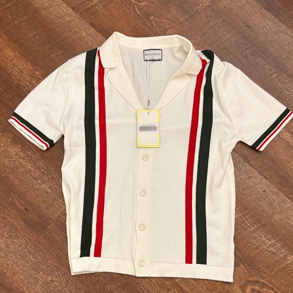 Men's Casual Button-Down Shirt in Cream with Red and Green Stripes new with tags